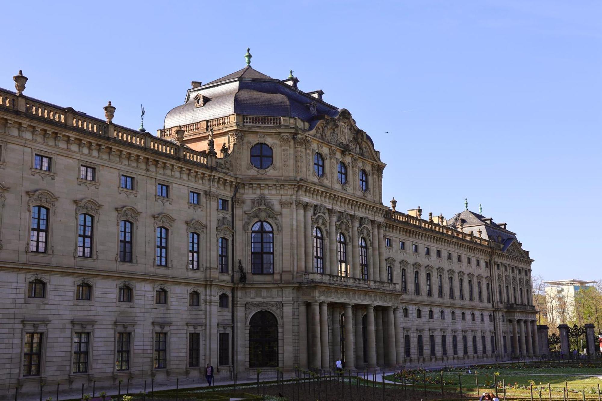 Ringpark-Ferien Apartment Wurzburg Luaran gambar